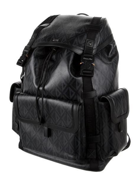 dior hit the road backpack.